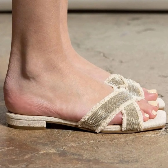 PELLE MODA Hailen Sandals Size 7 1/2 Chain bead fringe in Natural NEW! Shoes 7.5 - Picture 4 of 14